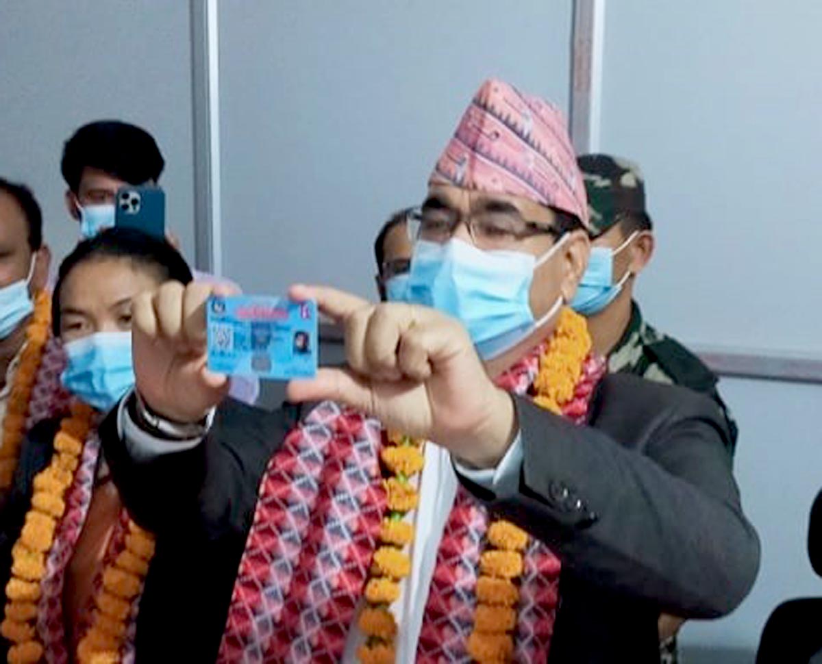 लुम्बिनीमा स्मार्ट लाइसेन्स वितरण शुरु